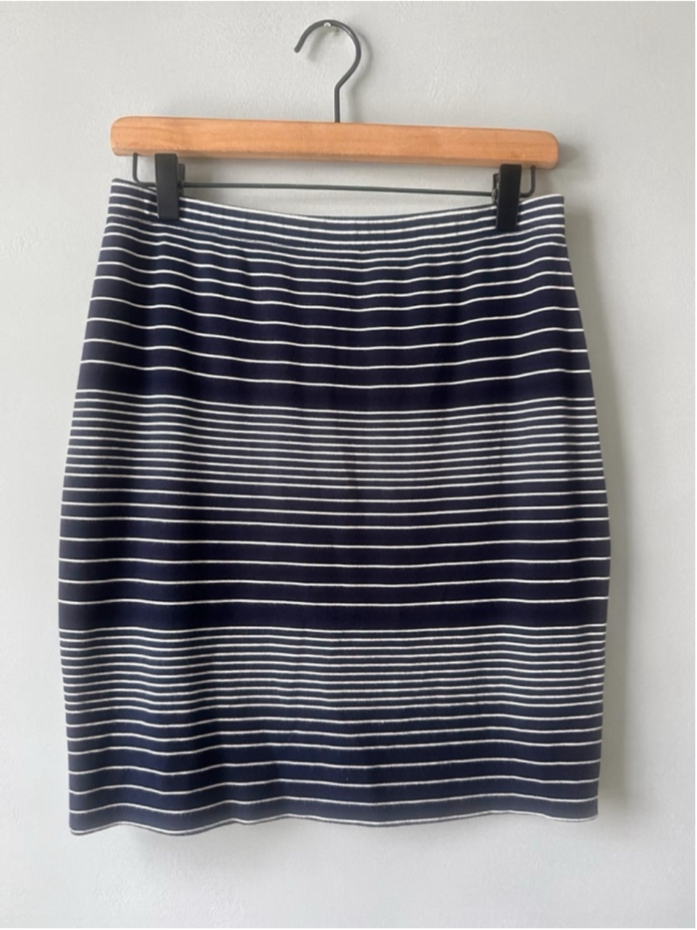 Max Studio Navy White Striped Mini Skirt Size S Stretch